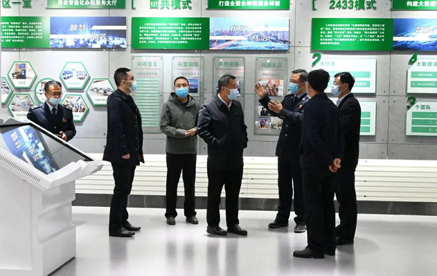 【集团要闻】永利yl23411一行到上党区税务办税服务厅参观学习