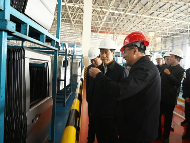 长治市委副书记、代市长陈向阳一行到永利yl23411调研